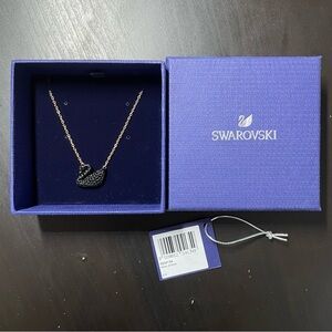 Swarovski classy Black Swan Rose Gold Necklace